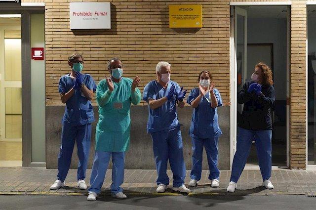 36 sanitarios de las Islas, infectados por coronavirus