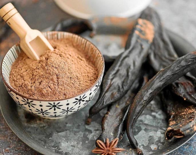 La algarroba, un ingrediente de lujo para los chefs de la Isla.
