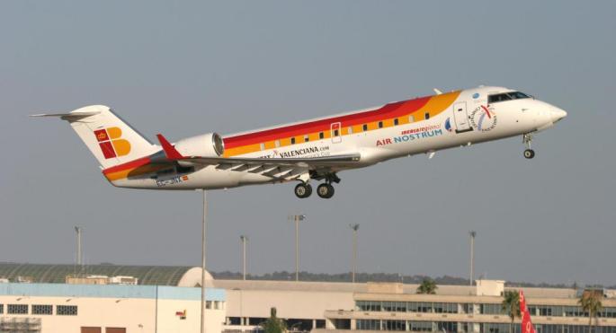 PALMA - COMPAÑIAS AEREAS - AVION DE LA COMPAÑIA AEREA AIR NOSTRUM.