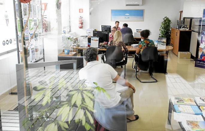 El Imserso empieza su campaña en las Pitiusas con diez destinos ofertados