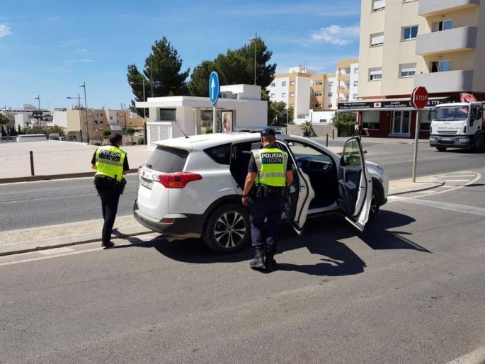 Agentes de la Policía Local de Santa Eulària