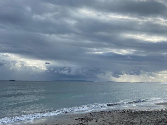 Riesgo importante de fuerte oleaje y lluvias para las Pitiusas