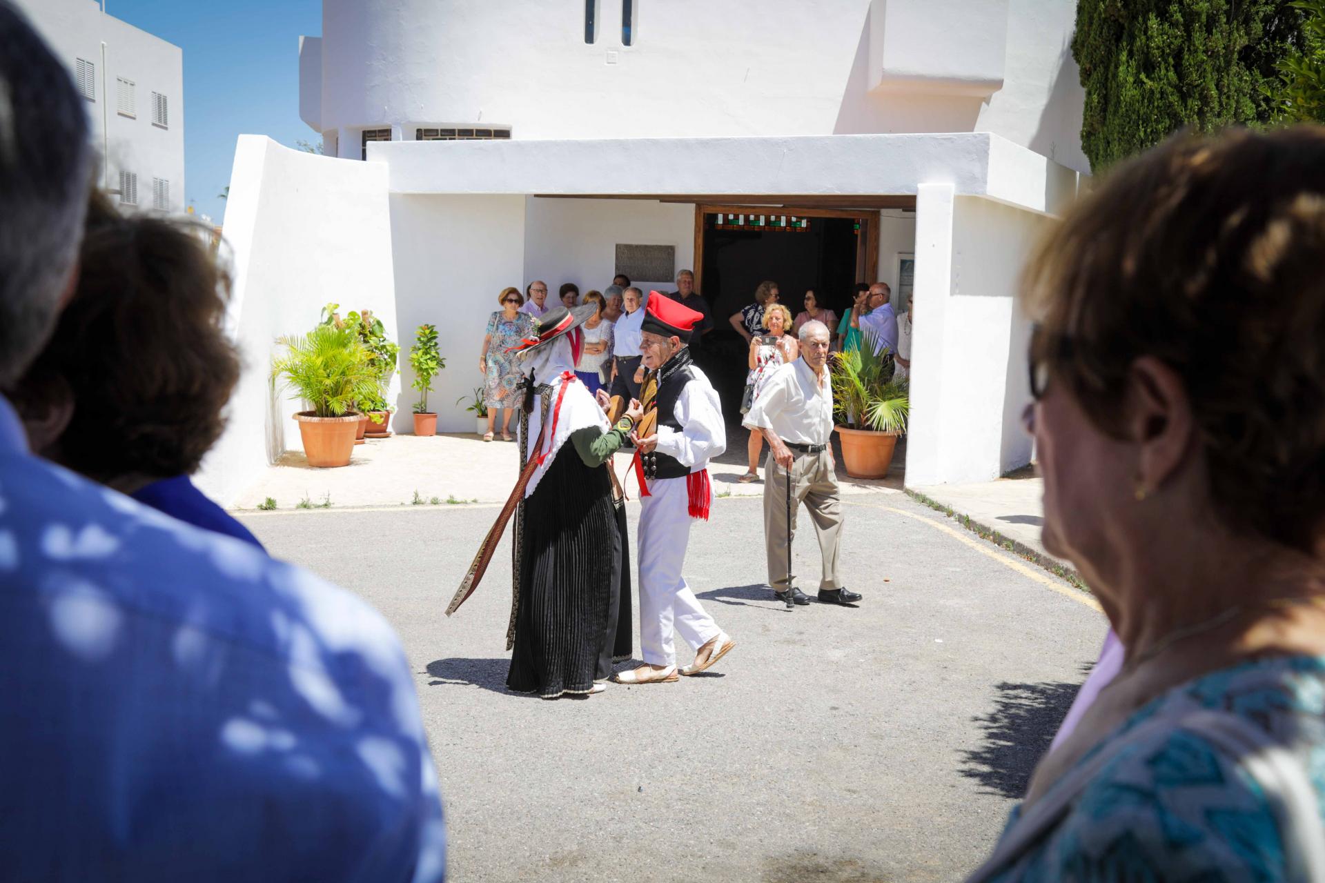 El XXIX aniversario de la fundación del Club de la tercera edad de Puig d'en Valls en imágenes