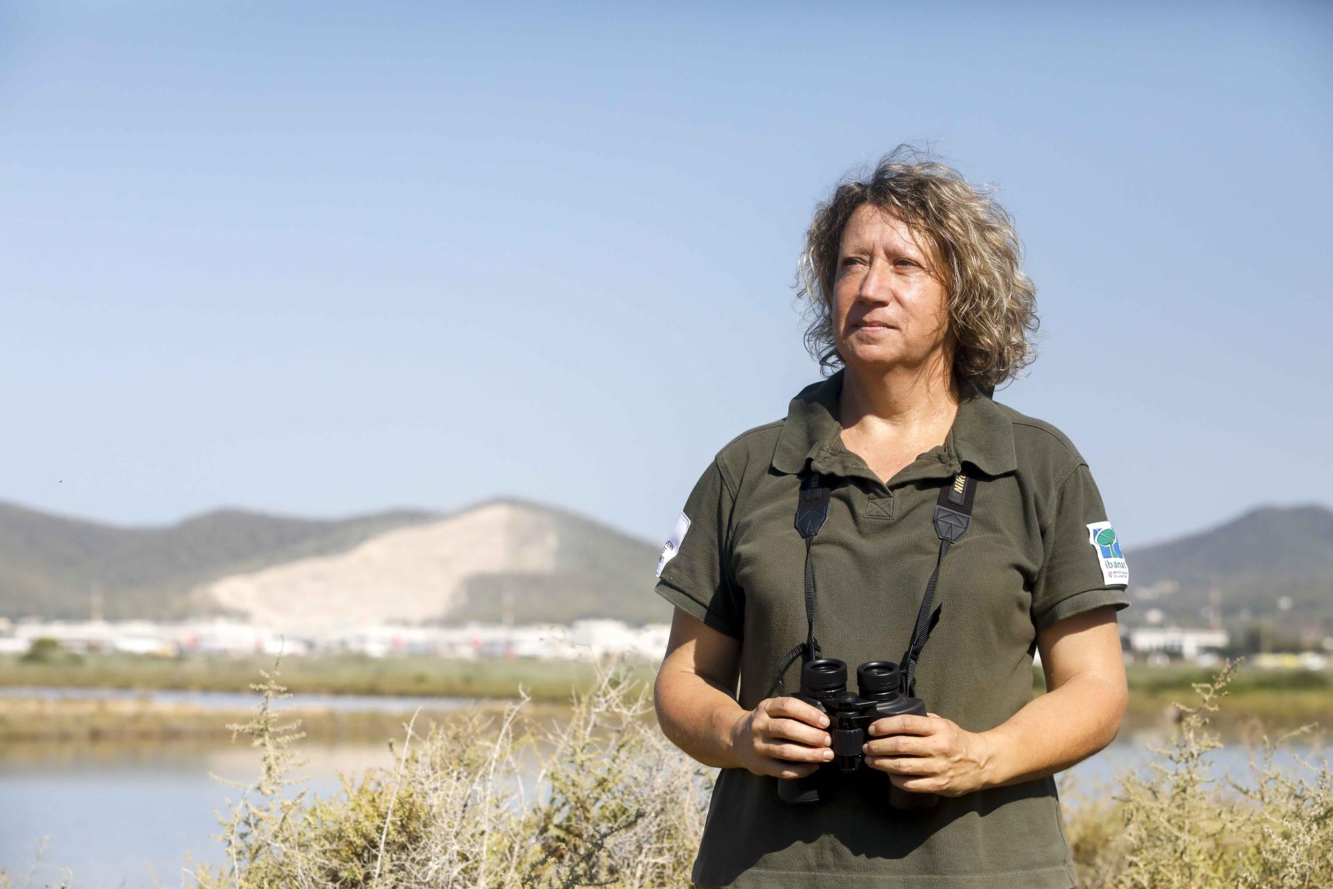 Los flamencos en el parque natural de ses Salines en imágenes