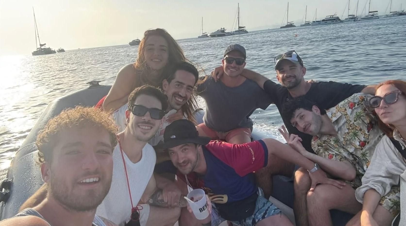 IlloJuan y Lola Índigo, juntos en Ibiza