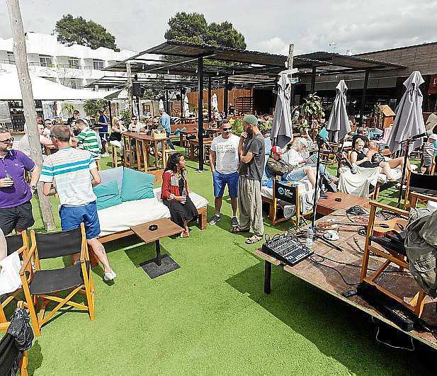 Surf Lounge celebró ayer su ‘Fiesta de Primavera’