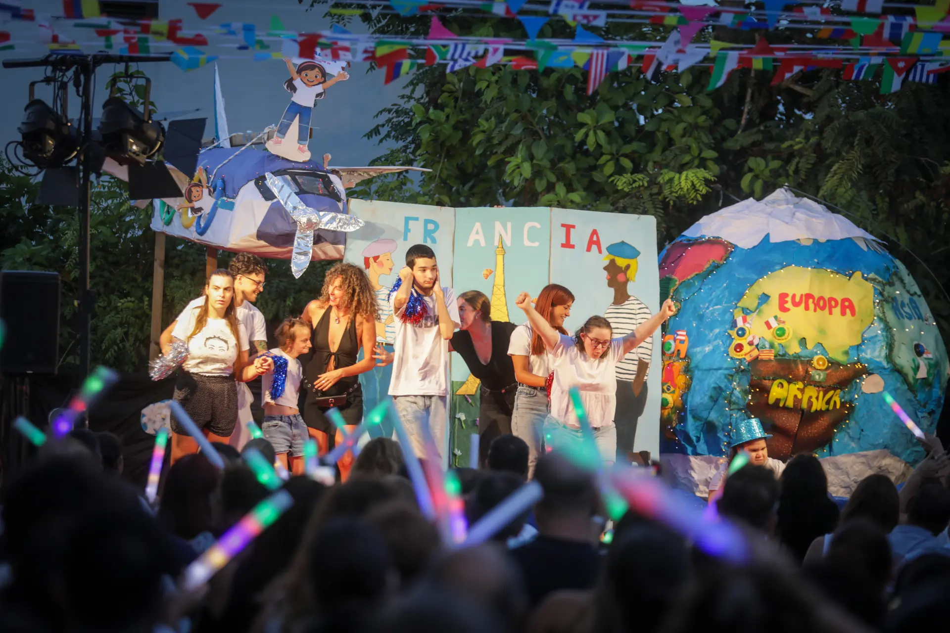 Un viaje alrededor del mundo para despedir el verano de Amadiba