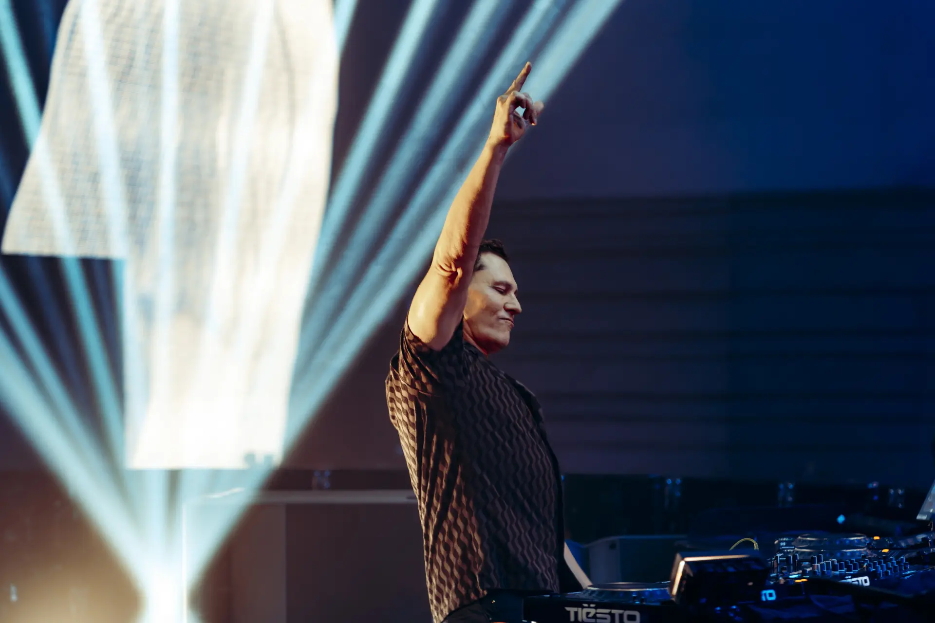Tiësto completa este lunes su regreso a Ibiza con el 'closing' de su residencia en el Club Nº1 del Mundo