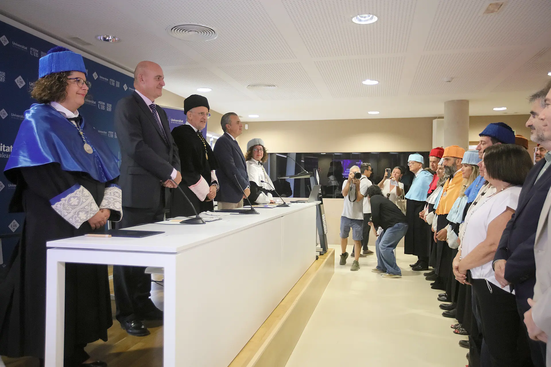 La UIB abre el curso en Ibiza con 430 alumnos matriculados y celebra la graduación de 30 estudiantes