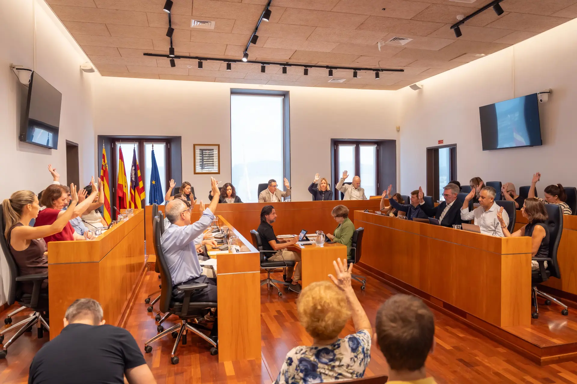 Los vecinos llevan al pleno de Ibiza su rechazo al proyecto de nuevo mercado
