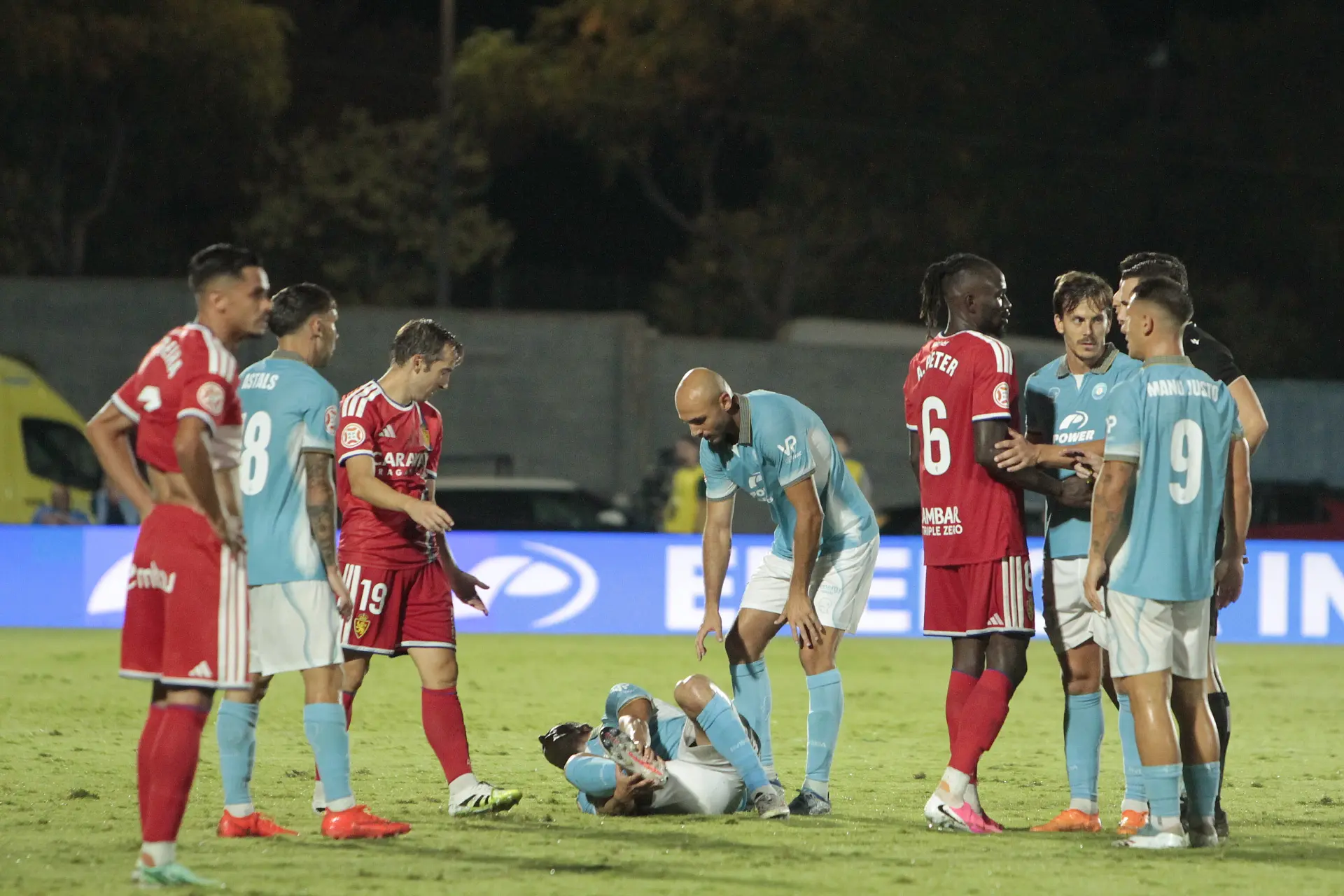 Saltan las alarmas en la UD Ibiza tras sufrir ante el Zaragoza su tercera derrota