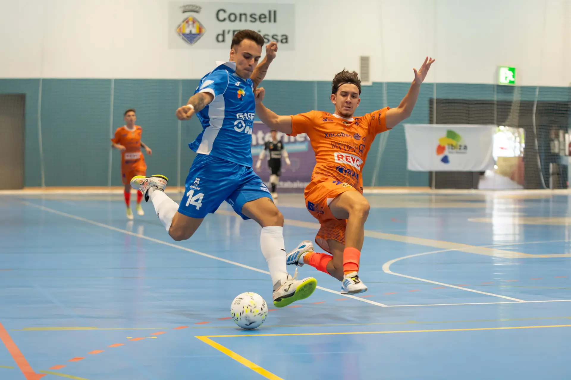 El Gasifred tumba al Burela en la recta final y se mantiene invicto