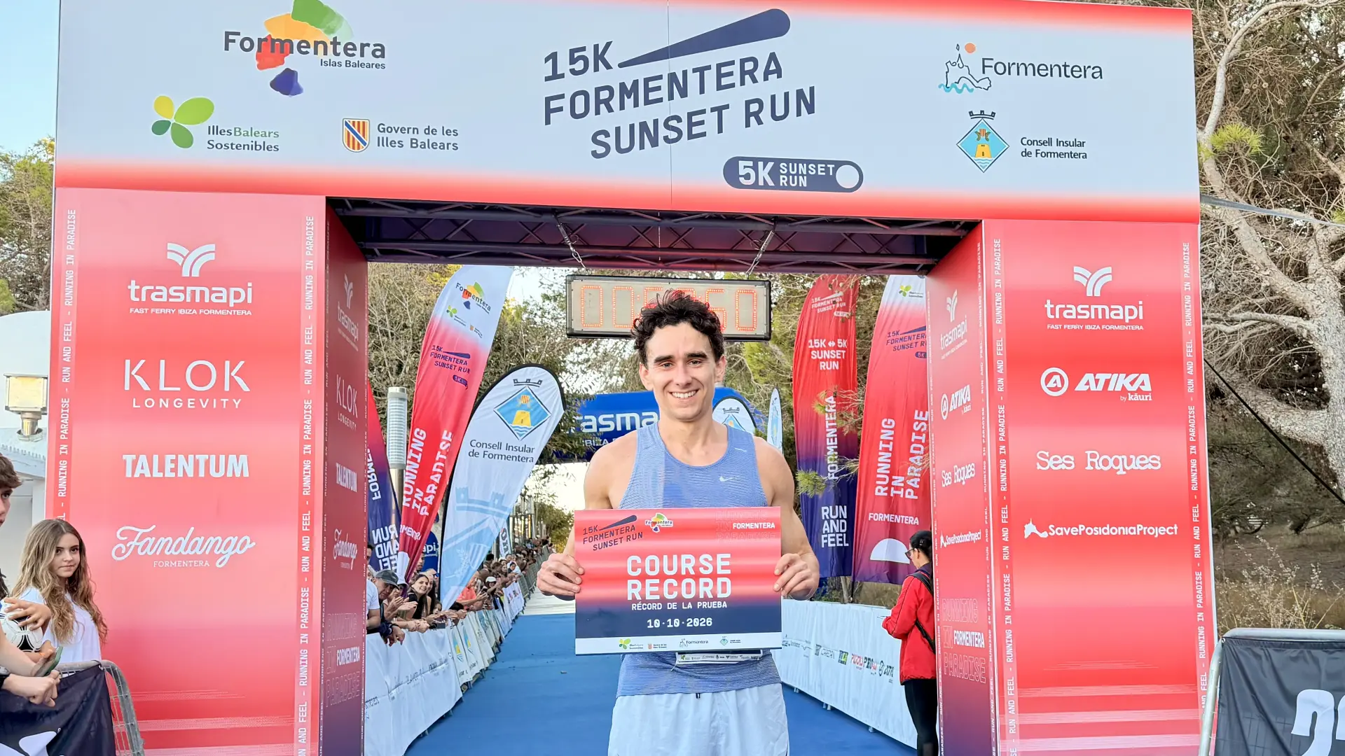 John Keyes destroza la 15K Formentera Sunset Run