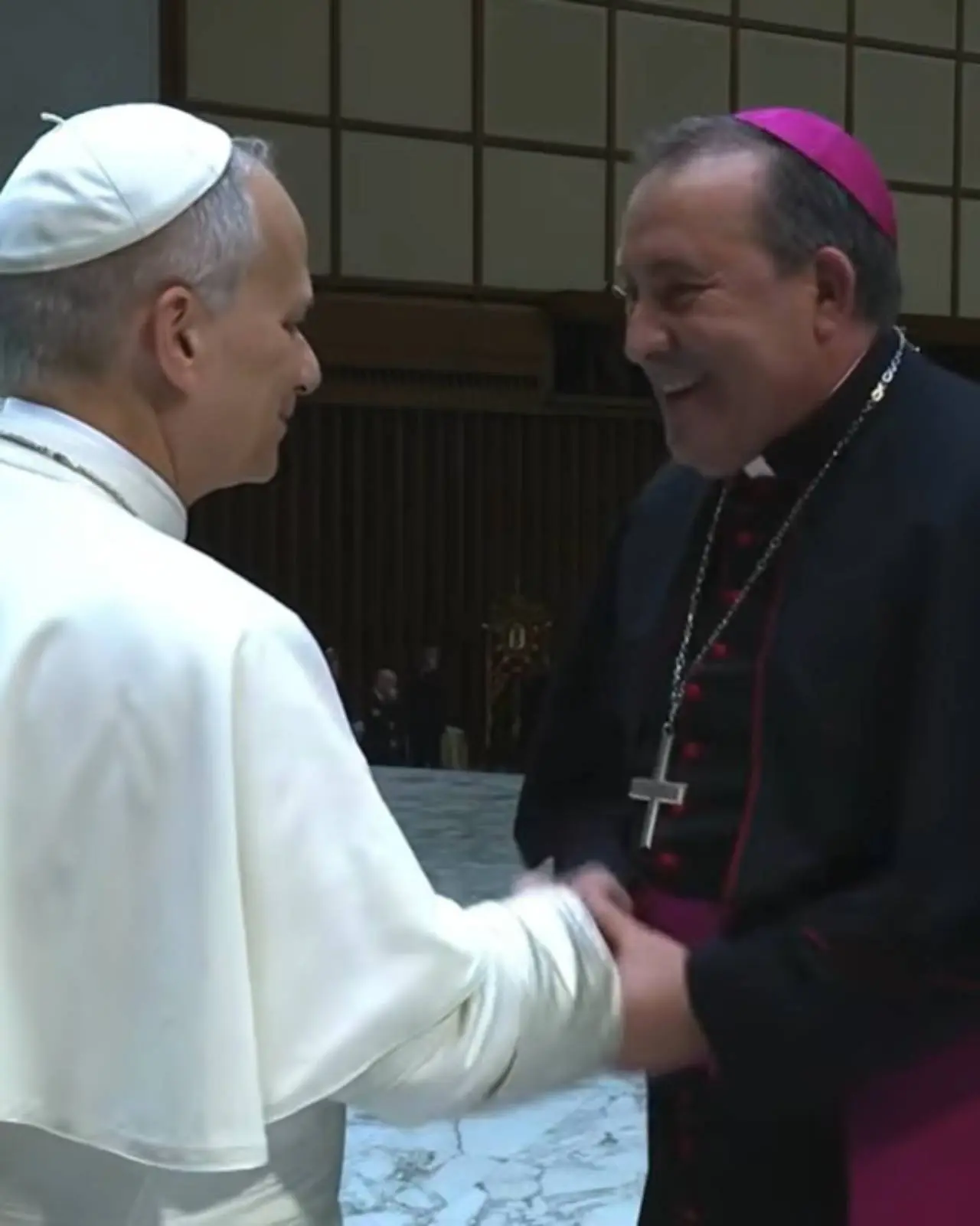 El obispo de Ibiza traslada a la Santa Sede las oraciones por la recuperación del Papa León XIV