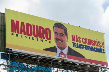 Maduro promete que respetará el resultado de las elecciones tras votar en Caracas