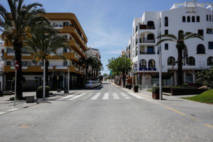 En Santa Eulària, hay un piso de menas que atemoriza al pueblo.