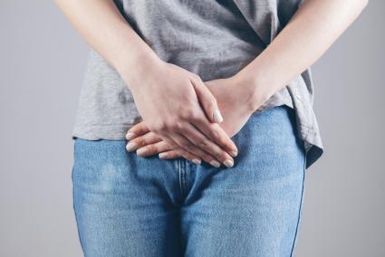Fisioterapeuta advierte que estar sentada más de 6 horas al día puede provocar una disfunción del suelo pélvico