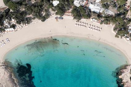 Vista aérea de Cala Bassa.