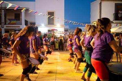 Intentan sacar banderas de Palestina en el Pride de Formentera y el Consell se defiende: «La fiesta del Orgullo no es un espacio