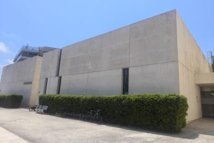 La fachada del Centro de Salud de Vila.