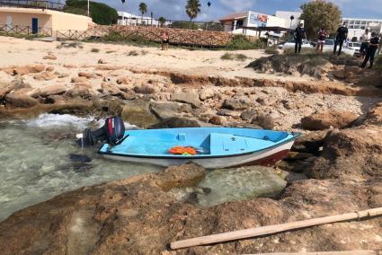 Patera en Formentera.