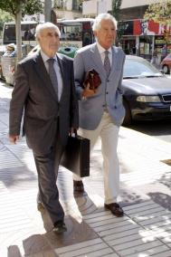 El ex conseller de Patrimoni acude, el 27 de mayo de 2009, a declarar como imputado.