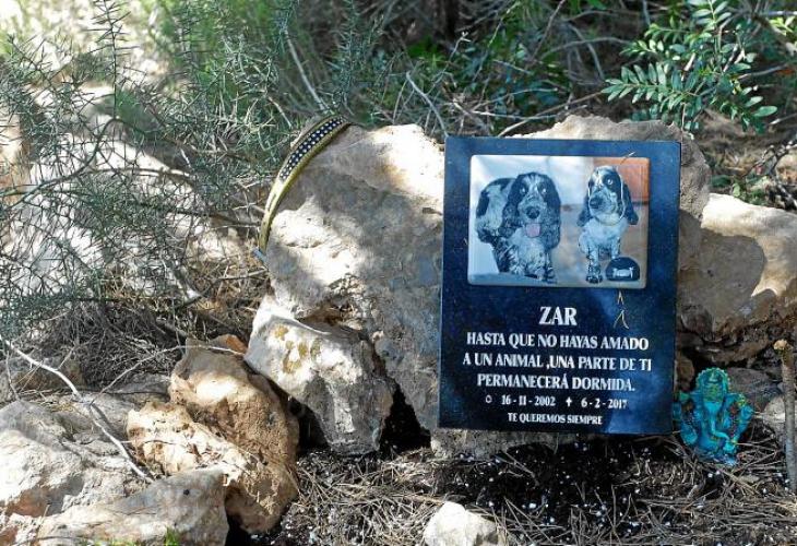 Un último adiós en sa Caleta