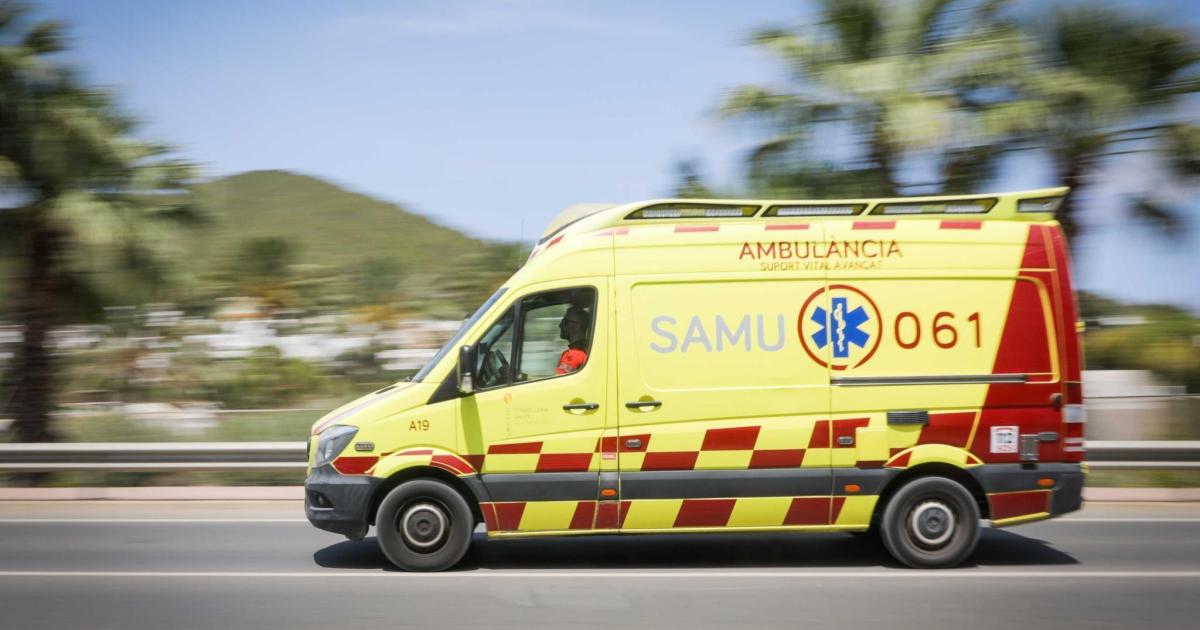 Grave un turista de 21 años tras precipitarse de unos tres metros en un hotel de Sant Antoni