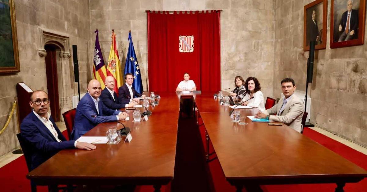 Preocupación por la situación del Consell de Formentera, sobrepasado por las tutelas de menores extranjeros
