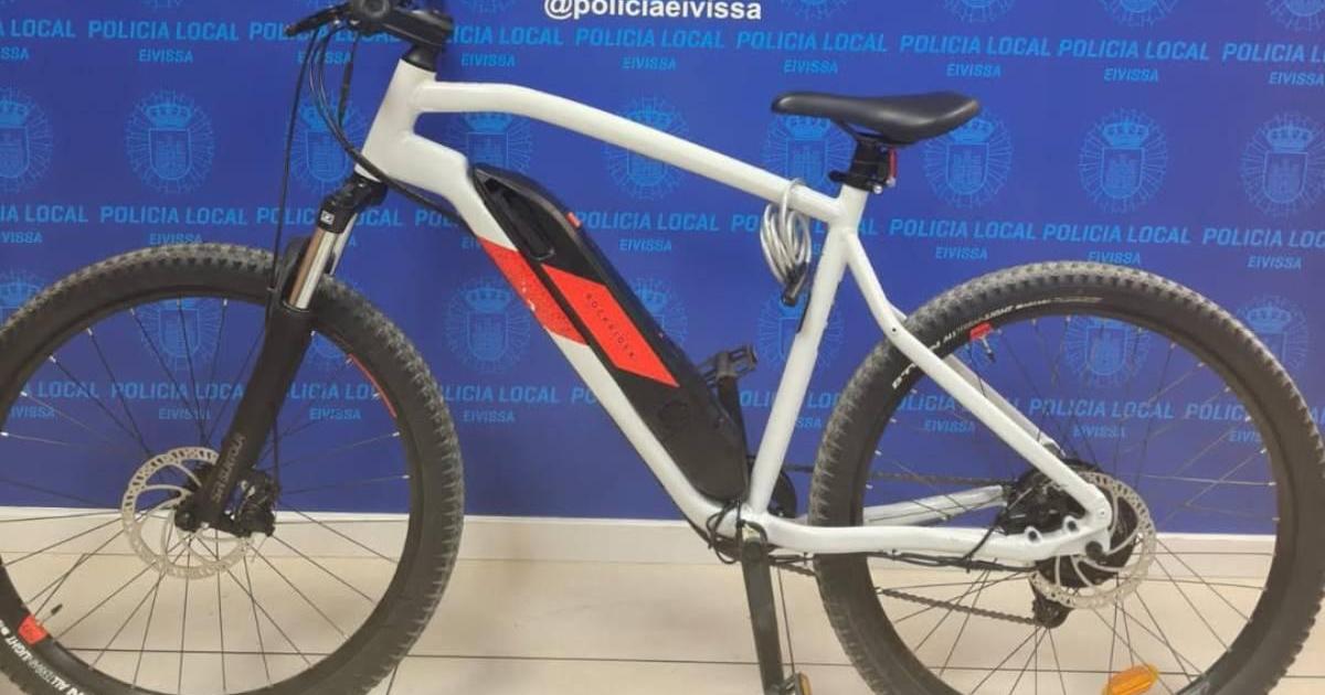 La Policía Local de Ibiza busca al dueño de esta bicicleta