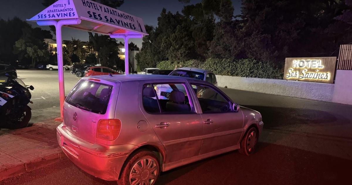 Pillan en Ibiza a un taxista pirata de 87 años, que circulaba sin seguro ni ITV