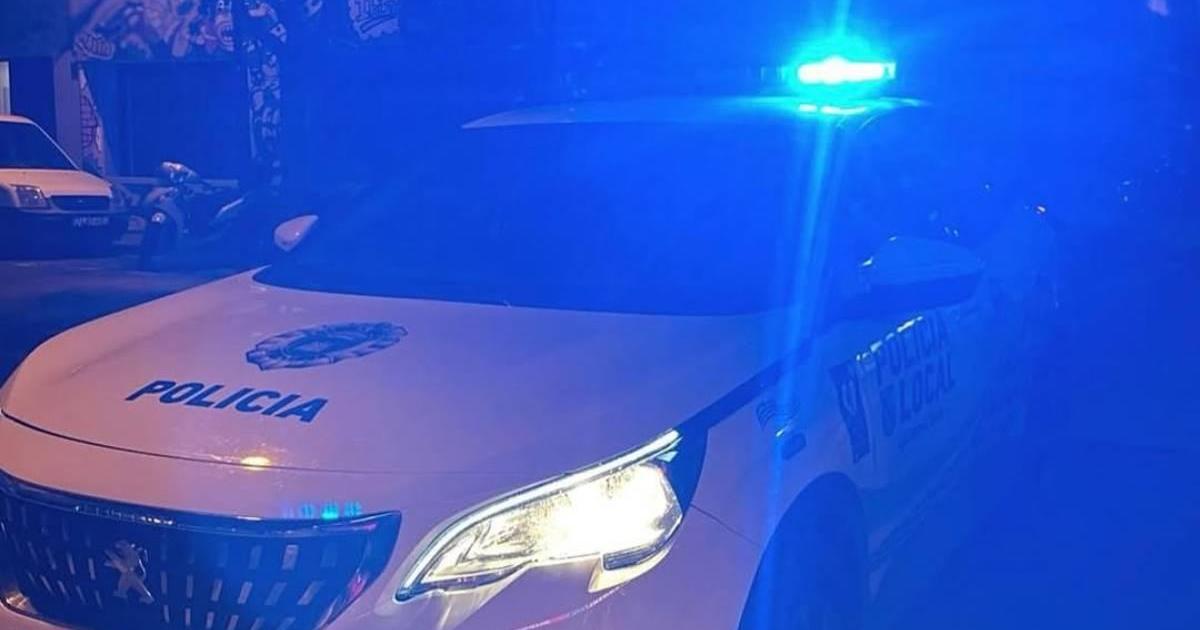 Un conductor borracho y drogado se estampa contra una tienda en Ibiza