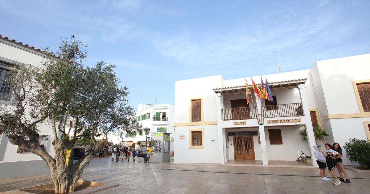 Multazo de casi 300.000 euros y demolición de cuatro infraviviendas en Formentera construidas en antiguos corrales y cisternas