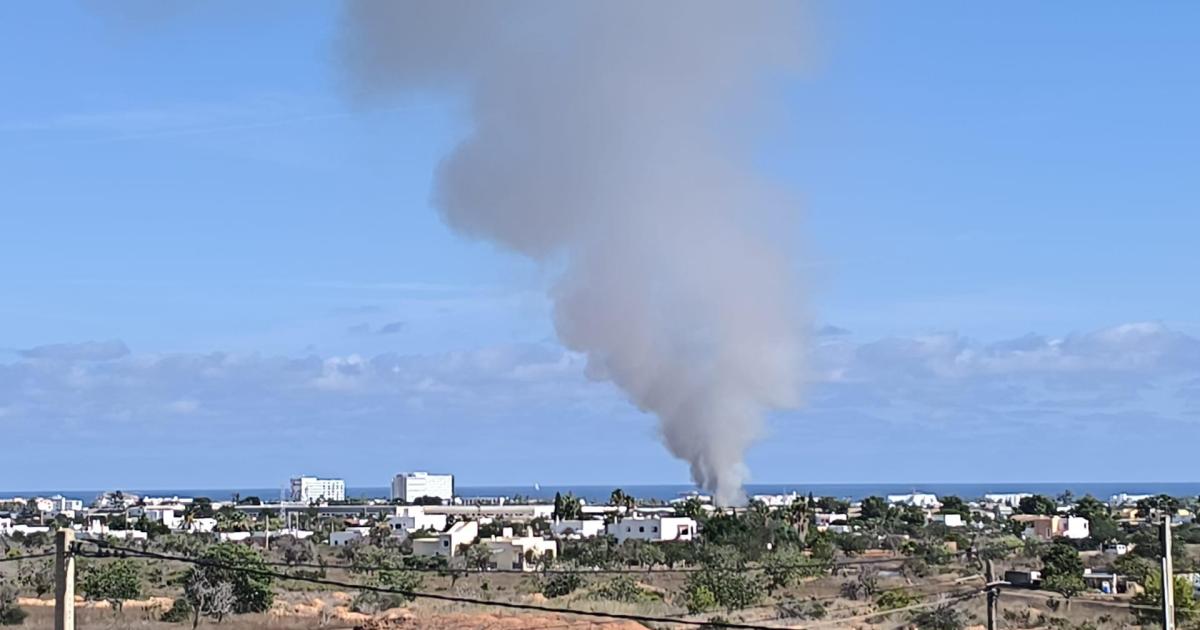 Declarado un incendio en Platja d'en Bossa