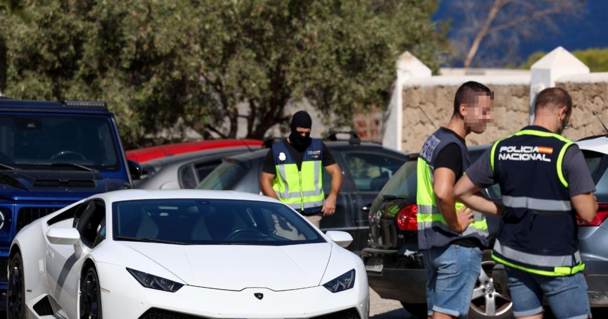 Operación policial en una urbanización de Cala Vedella