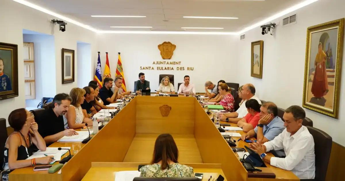 Santa Eulària insta a Govern y al Estado a tomar medidas urgentes ...