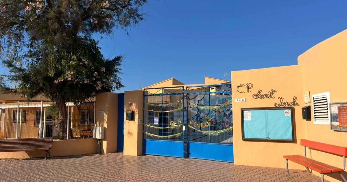 El Govern suspende las clases de este miércoles en varios centros de Ibiza