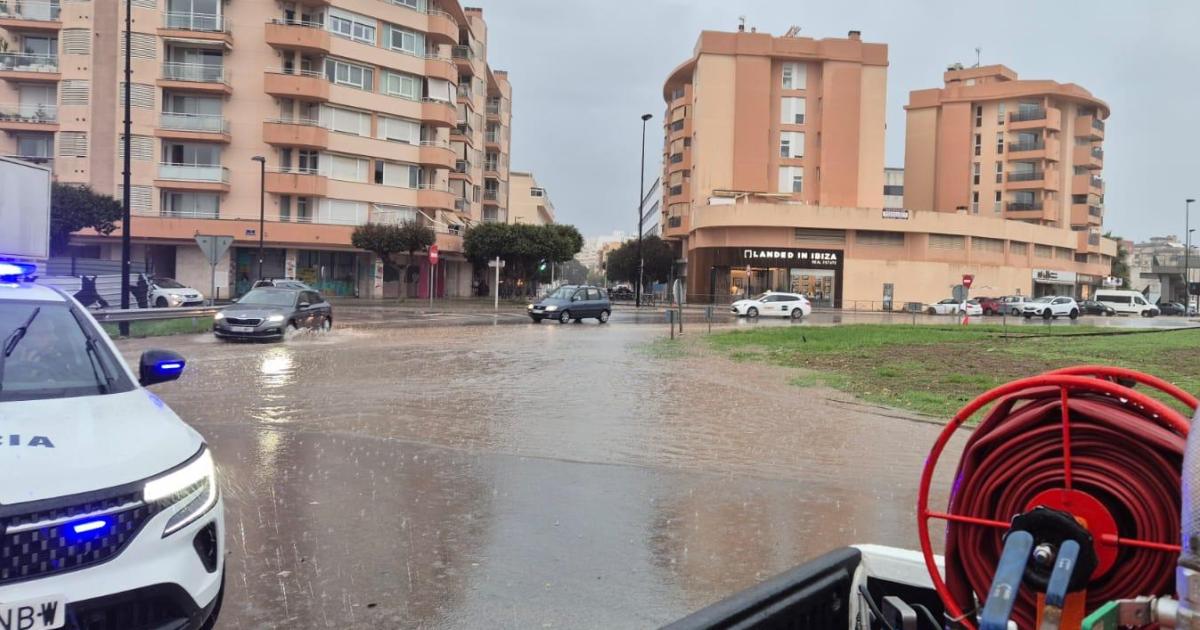 Primeras inundaciones en Ibiza por el paso de la DANA 'Alice'