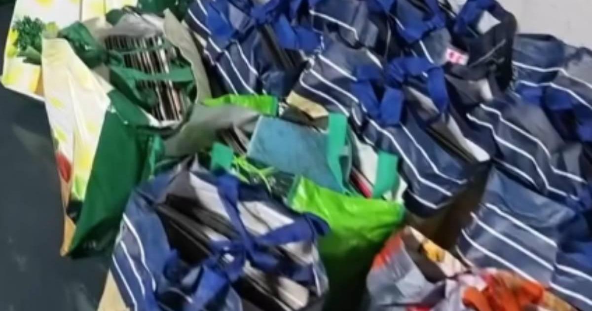 Un DJ de Ibiza pide ayuda para salvar su colección de vinilos tras las lluvias