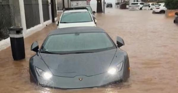 Lluvias en Ibiza: «Los dueños del 'Lambo' llorando en italiano»