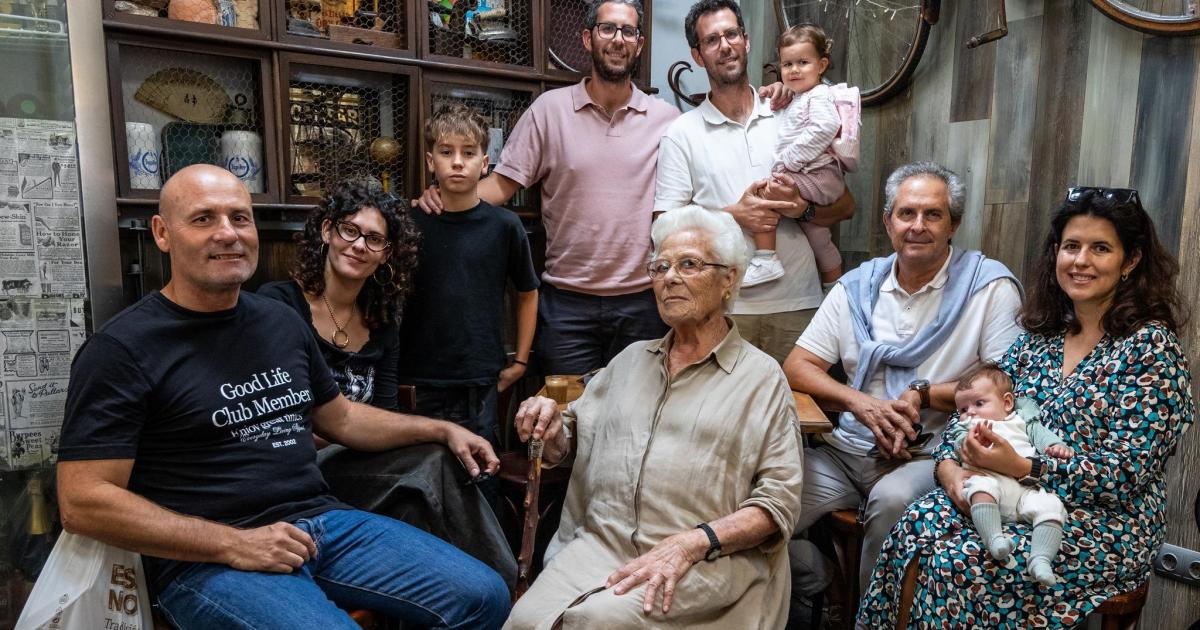 «Cuatro generaciones y una misma adicción: el Moreta de Ibiza»