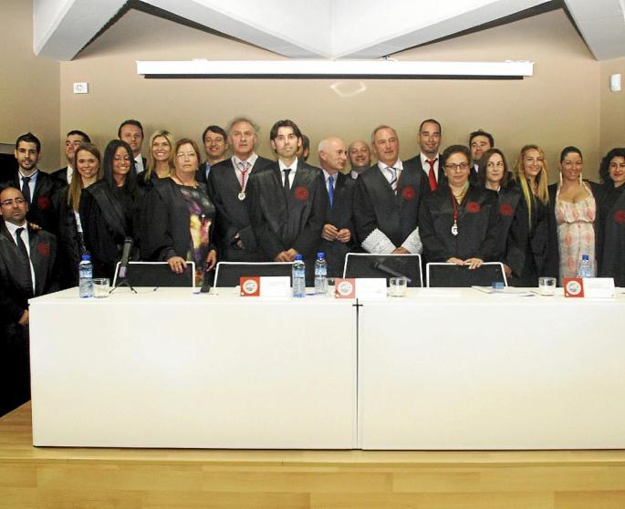 IBIZA - EL COLEGIO DE ABOGADOS TOMA JURAMENTO A 19 NUEVOS PROFESIONALES.