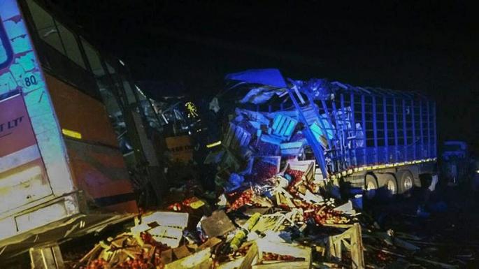 Ascienden a 71 los muertos en colisión entre un autobús y un camión en Ghana