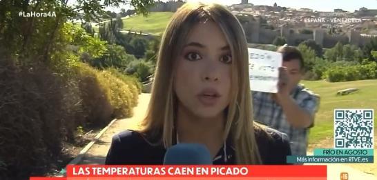 Se cuela en pleno directo de una reportera mallorquina con un cartel: «Castejón que te vote Puigdemont»